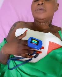 Flor de Raiz retira 100% da jarda , Nesta quinta-feira, 08 de Junho, a  kudurista Flor de Raiz, revelou que realizou a remoção de 100% da jarda que  mantinha no corpo, mais precisamente no bumbum ...