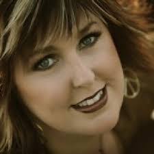 Kayla Boyce's Instagram, Twitter & Facebook