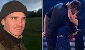 Diane Kiss's Instagram, Twitter & Facebook