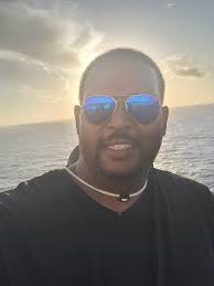 JESUS!!!! This is another tough loss. My blue and white brother was going  to protect!!! He was another one who would always have a genuine smile when  he was around. I was