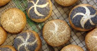 Hasil gambar untuk kaiser roll