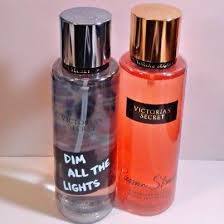 Victoria S Secret Dim All The Lights Mist Spray 8 4 Oz New Sultry Notes Of Fresh Peony Musk Passion Struck Mist Spray 8 4 Fragrance Perfume Bottles Lights