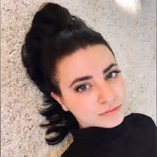 Christina Gregory (stinageez)