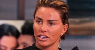 The 43 year old, who recently shared a close up of her new face after undergoing surgery, took to her instagram feed to share two photos of her 19 year old in his cap and gown. Katie Price Feared She D Die After Latest Horrific Surgery I Ve Been To Hell And Back Huffpost Uk