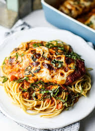 Prepare this slow cooker chicken marinara the night before, and in the morning plug it in and go. Easy Mozzarella Chicken With Marinara Sauce Yay For Food