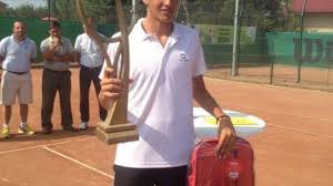 Gentlemen's singles final boys' singles final girls' singles final boys' and girls' doubles finals. 1ajdsgnrrb 4vm