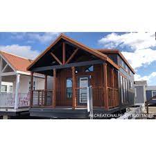 Recreational Resort Cottages On Instagram Cardinal 575e 399 Sq Foot Rv Park Model Tiny House Cabin Our First Tiny House With A Walk In Closet In The Bedro I 2020