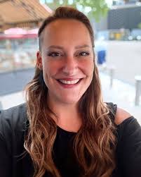 Some art just lifts me up — my friend's dad's work does exactly that ✨ His  abstract paintings are full of emotions. Go check out his work and leave  some love in