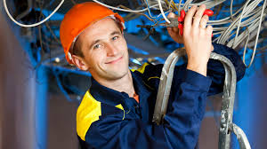 There are a lot of trades out there, and almost all of them are a good way to make a living. Puedes Contestar Todas Estas Preguntas Que Un Electricista Deberia Saber Howstuffworks