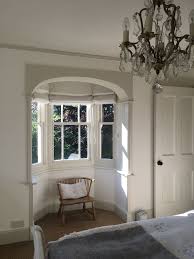Inspired by the chiffon gowns that victorian ladies wore in their boudoirs, this gorgeous grey pink is romantic without being too sweet. Farrow And Ball Walls And Ceiling In Wimborne White Woodwork Trim In Shadow White Farrow And Ball Bedroom Bedroom Colour Palette Wimborne White