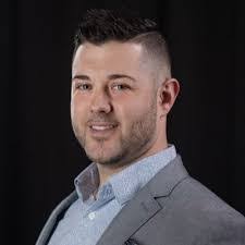 Michelle Waddle's Instagram, Twitter & Facebook