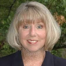 Ann Back's Instagram, Twitter & Facebook