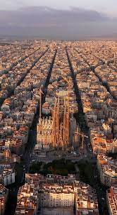 Meestal kun je hier namelijk geen shampoo en dergelijke kopen. Barcelona Spanje Barcelona Spanien Reiseziele Urlaubsorte