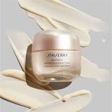 Shiseido Benefiance Wrinkle Smoothing Cream