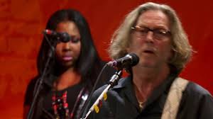 Clapton's i shot the sheriff is only reggae in the vaguest, most forgiving sense of the word. Eric Clapton I Shot The Sheriff Live From Crossroads 2010 Youtube