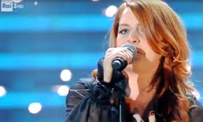 Fiorella mannoia al m5s avrebbe potuto dedicare una canzone. Chi E Noemi Biografia Eta Altezza Marito Figli E Frasi Canzoni