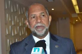 Está la ADP cavando su tumba?