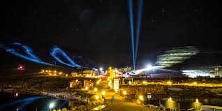 The expertise of veneer matching. Get Up To Snow Good At Compcare Afriski Winterfest Presented By Jacaranda Fm Junk Mail Blog