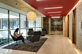 United Rentals Corporate Headquarters In Stamford Ct Midsizeoffice Commercialspaces Commercialinteriors Design Commercial Interiors Common Area Design