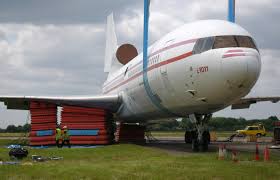 Airplane manufacturing illustrations & vectors. Pneumatic Aircraft Recovery Cushions Parc Pronal