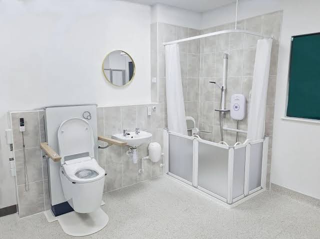 Walk-In Showers for Elderly & Disabled | Living Well Bathrooms