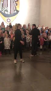 David sundin är uppvuxen i gimo i uppland. Loulou Lamotte En Ren Ara Att Fa Sjunga Med En Ung Facebook