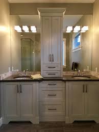 Double Sink Vanity With Crown Moulding And Centre Tower Bathroom Interior Farmhouse Bathroom Decor Bathroom Vanity Remodel