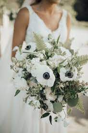 Wedding Flower Trends White And Black Anemone Wedding Flower Bouquets Weddings Weddin Wedding Flower Trends Anemone Bouquet Wedding Wedding Bridal Bouquets
