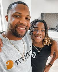 Glover Quin Jr (@gloverquin) • Instagram photos and videos