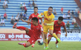 Phút 74, từ một tình huống phạt góc, trung vệ việt kiều schmidt thoải mái thực hiện cú đặt lòng, bóng dù vậy, thời gian còn lại là không đủ để nam định có 1 điểm rời sân. Hrd281nqsd57mm