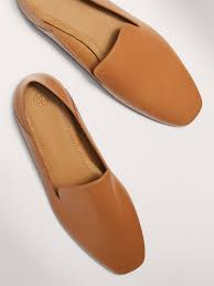 Rebajas De Verano 2020 Complementos Massimo Dutti Zapatos Bolsos Y Accesorios En 2020 Zapatos Mujer Zapatos De Estampado De Leopardo Zapatos