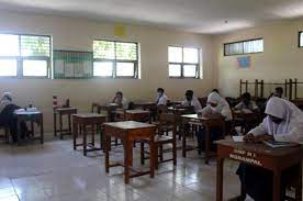 Semakan keputusan permohonan kemasukan pelajar ke universiti awam (ua), institut pendidikan guru (ipg), kolej matrikulasi, politeknik, kolej komuniti & institusi latihan kemahiran awam (ilka). Uji Coba Ptm Cabang Disdik Wilayah Vi Jateng Tunggu Rekomendasi 3 Bupati Solopos Com