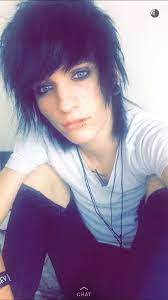 Johnnie Looking Good What Do U Mean Johnnie S Always Looking Good He Is Amazing D Cute Emo Guys Cute Emo Boys Hot Emo Boys