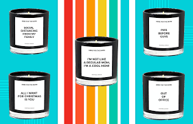 Kurti në vendvotim është parë me gruan e tij, derisa, ai ka votuar në fakultetin teknik. These 7 Meme Inspired Scented Candles Are An Entire Mood