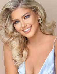 Vickie Ethridge's Instagram, Twitter & Facebook