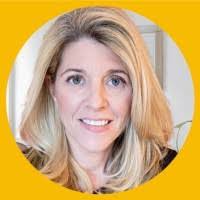 Kelly Callahan's Instagram, Twitter & Facebook