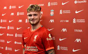 Harvey daniel james elliott is an english professional footballer who plays as a winger for premier league club liverpool. Harvey Elliott Signs New Long Term Liverpool Contract Liverpool Fc