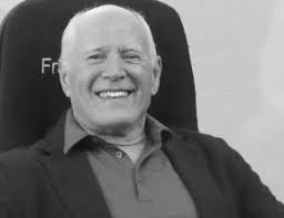 Aging vets tell tales of titanic struggle