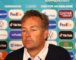 Kasper hjulmand (born 9 april 1972) is a danish football manager and a former player. Tearful Denmark Boss Kasper Hjulmand Says Some Players Are Emotionally Finished After Christian Eriksen Collapse
