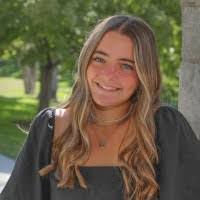 Eileen Leddy's Instagram, Twitter & Facebook