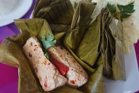 Tidak hanya itu, kamu juga bisa lho mencoba membuat botok dari bahan tahu dan tempe. Resep Pepes Tahu Kemangi Hidangkan Bersama Sayur Asem Dan Nasi