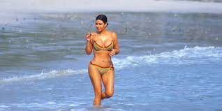 Click through our list of 15 toned and tanned bodies that definitely make heads turn on the sand. Celebrities On Vacation The Best Of Celebrity Bikini Bodies
