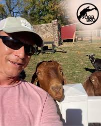 Corey Happel (@i_am_yoga_bro) • Instagram photos and videos