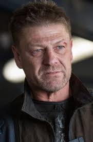 Мила кунис, ченнинг татум, шон бин, эдди редмэйн. Stinger Apini Jupiter Ascending Wiki Fandom