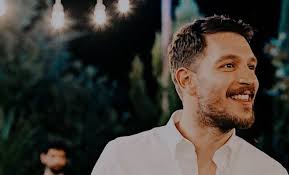 Uraz kaygilaroglu gediz isikli gif. Uraz Kaygilaroglu Ndan Eski Esine Surpriz Mesaj