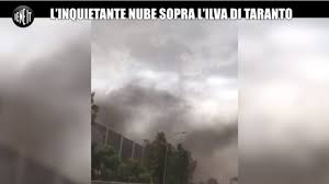 Difficile capire chi potrebbe accollarsi un impianto con poche prospettive e che perde due milioni di euro al giorno. Ex Ilva Nube Rossa Su Taranto E Il Tamburi La Procura Apre Un Inchiesta Video Le Iene