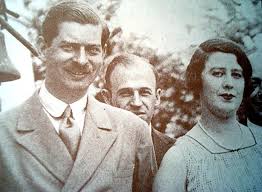 Tatăl său, regele ferdinand i, era de origine ger­ mană, iar mama sa, regina maria, era de şi el a mărturisit că a făcut o prostie, pe care o regretă amarnic43. Ce Nu O SÄ InveÈi NiciodatÄ La ÈcoalÄ Despre Carol Al Ii Lea Pentru CÄ Ar Fi Prea Porno