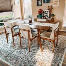 Add a rustic touch to your dining space with our logan expandable dining table. Mid Century Expandable Dining Table Dining Room Rug West Elm Dining Room Expandable Dining Table