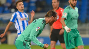 Real sociedad video highlights are collected in the media tab for the most popular matches as soon as video appear on video hosting sites like youtube or dailymotion. Laliga Real Madrid Vence Real Sociedad Em Jogo Com Polemicas De Arbitragem E Assume Lideranca