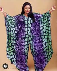 Découvrez tout ce que mafetoukam (mafetoukam) a découvert sur pinterest, la plus grande tenue en dentelle robe africaine dentelle robe africaine boubou mode africaine pagne robe africaine. 900 Idees De Robe Pagne En 2021 Robe Pagne Mode Africaine Robe